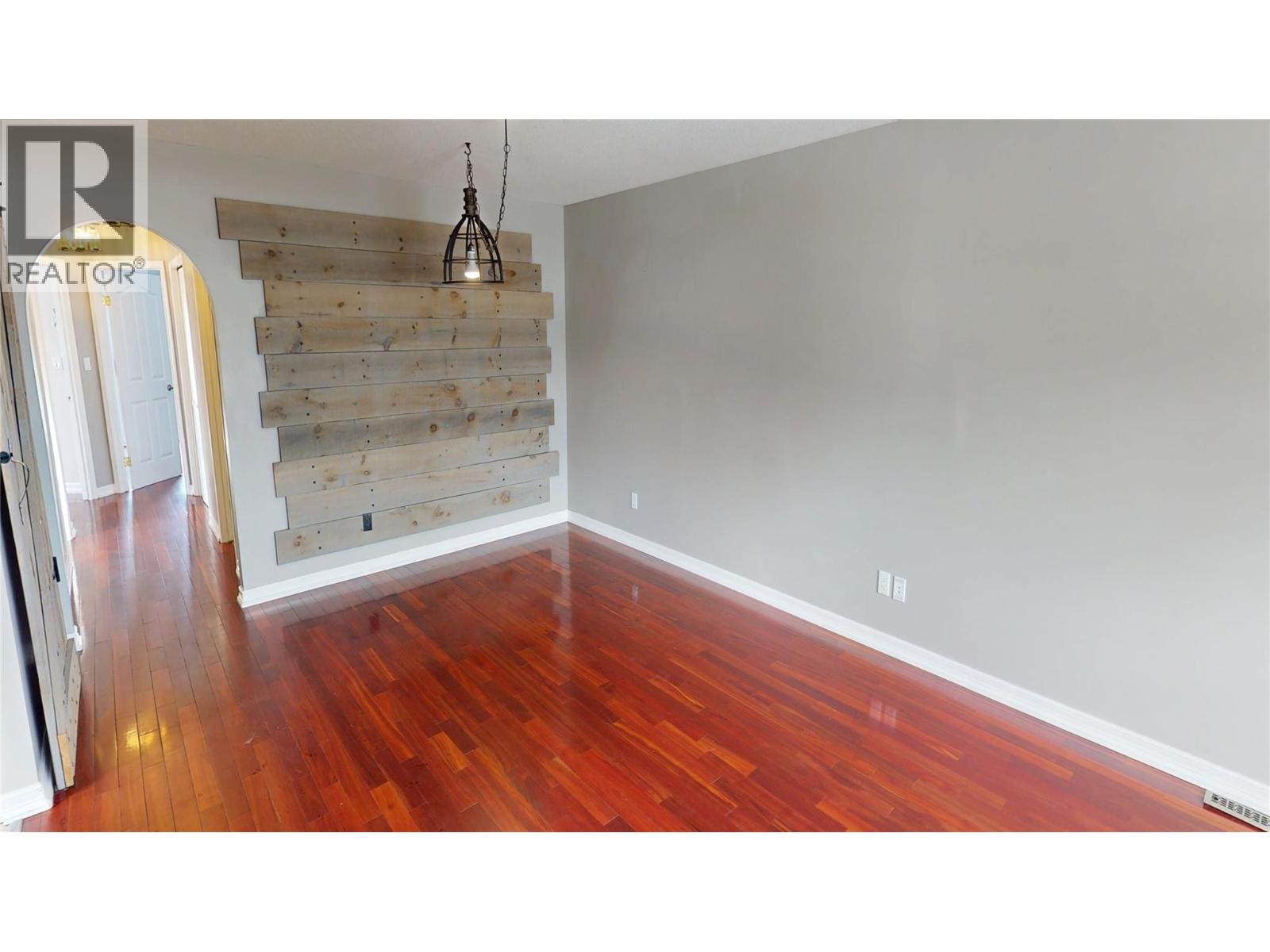 1305 2nd Avenue S Unit# A, Cranbrook, British Columbia  V1C 2B4 - Photo 4 - 10377232