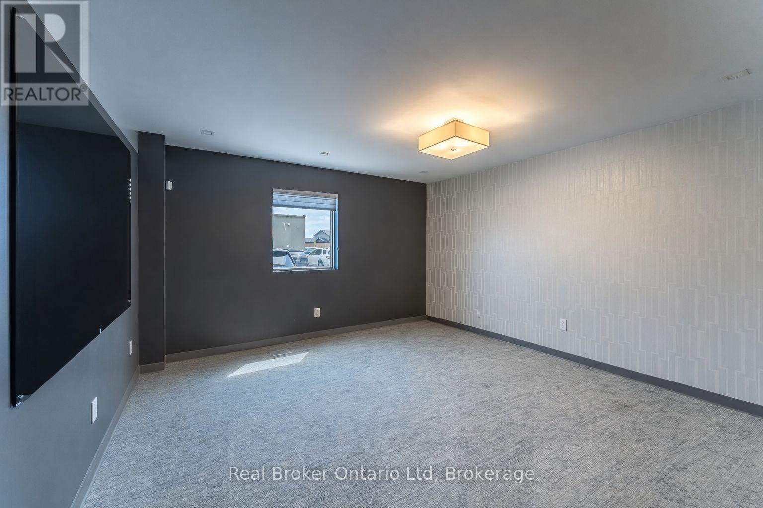 # 1 - 1525 16th Street E, Owen Sound, Ontario  N4K 5N3 - Photo 8 - X12823252