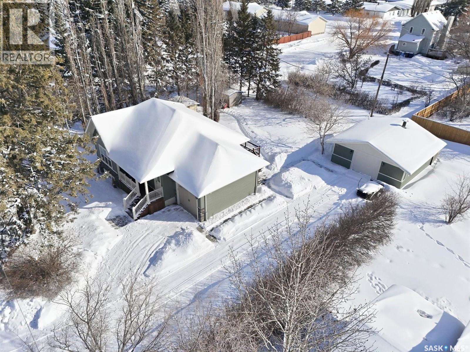 514 Railway Street E, Hepburn, Saskatchewan  S0K 1Z0 - Photo 3 - SK029111