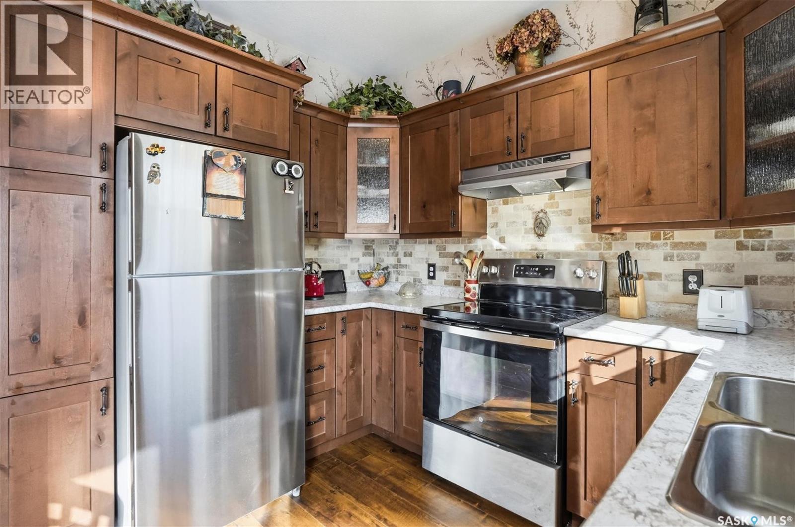 514 Railway Street E, Hepburn, Saskatchewan  S0K 1Z0 - Photo 12 - SK029111