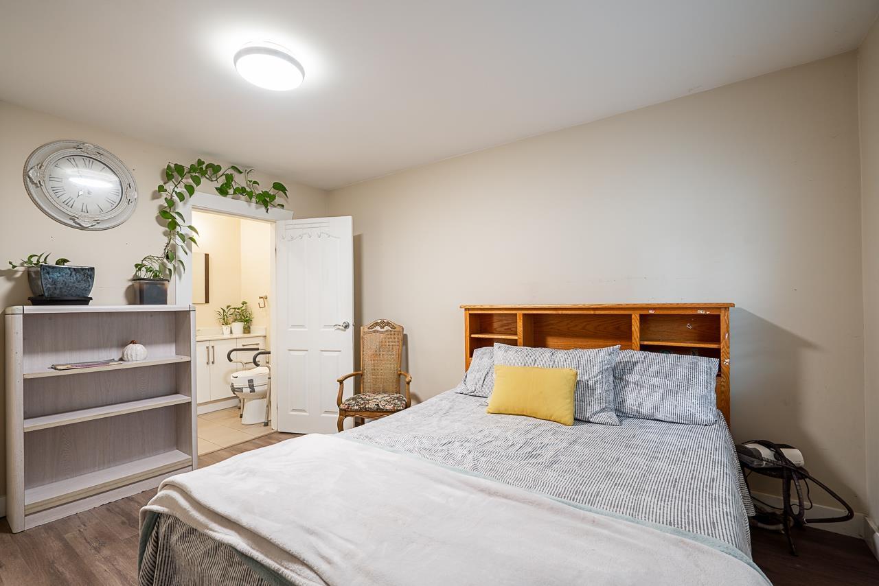 7802 139a Street, Surrey, British Columbia V3W 5H4 - Photo 13 - R3092763