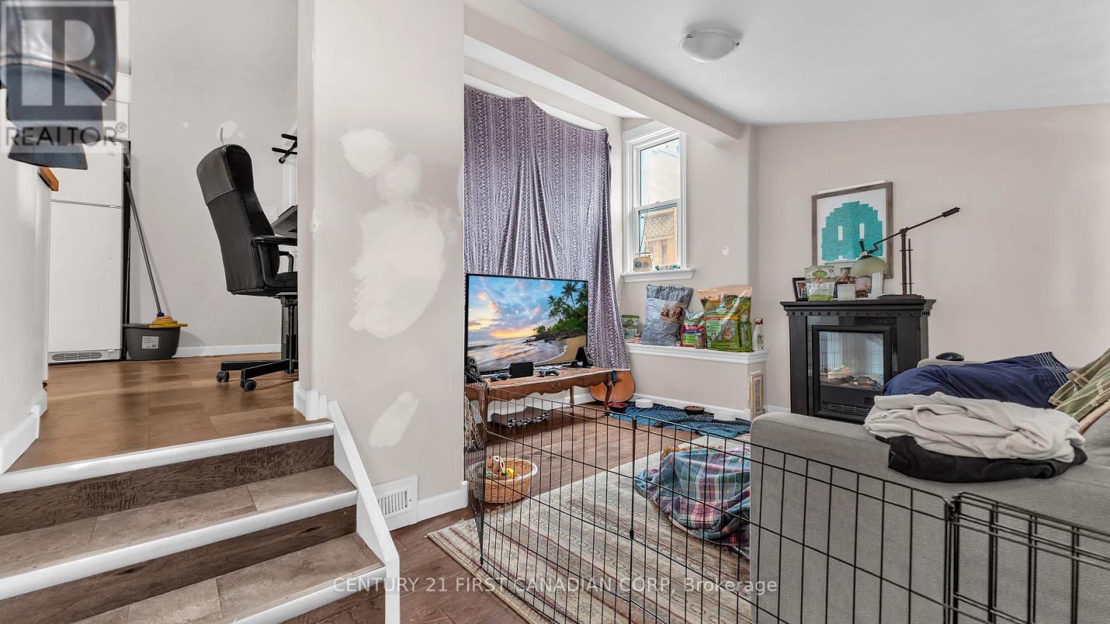 118 Wharncliffe Road S, London South, Ontario  N6J 2K3 - Photo 10 - X12823254