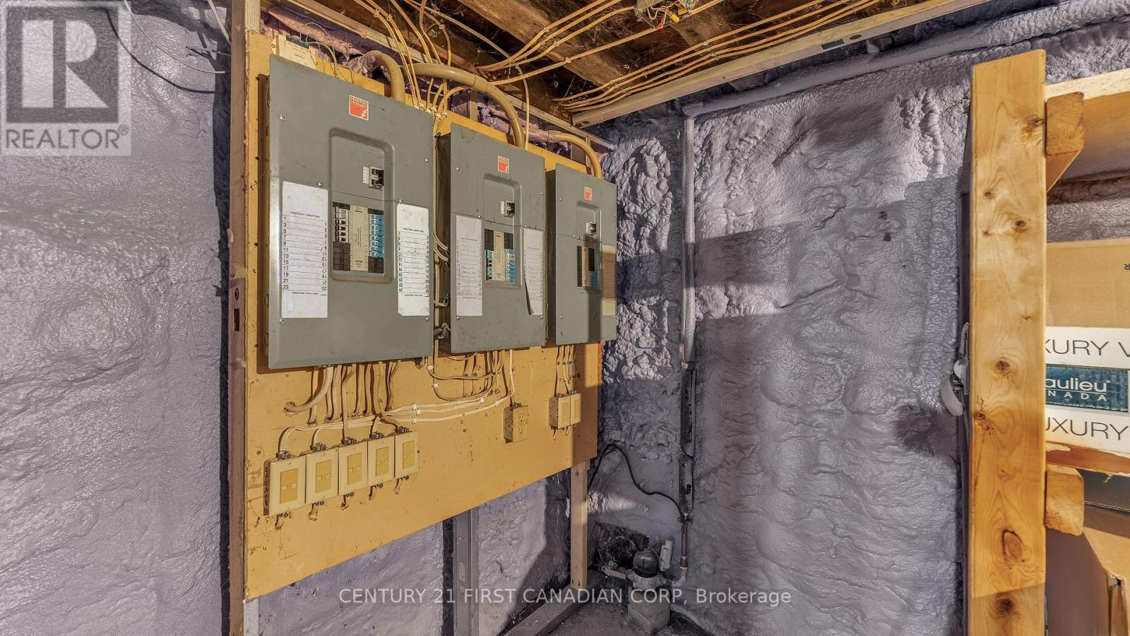 118 Wharncliffe Road S, London South, Ontario  N6J 2K3 - Photo 20 - X12823254