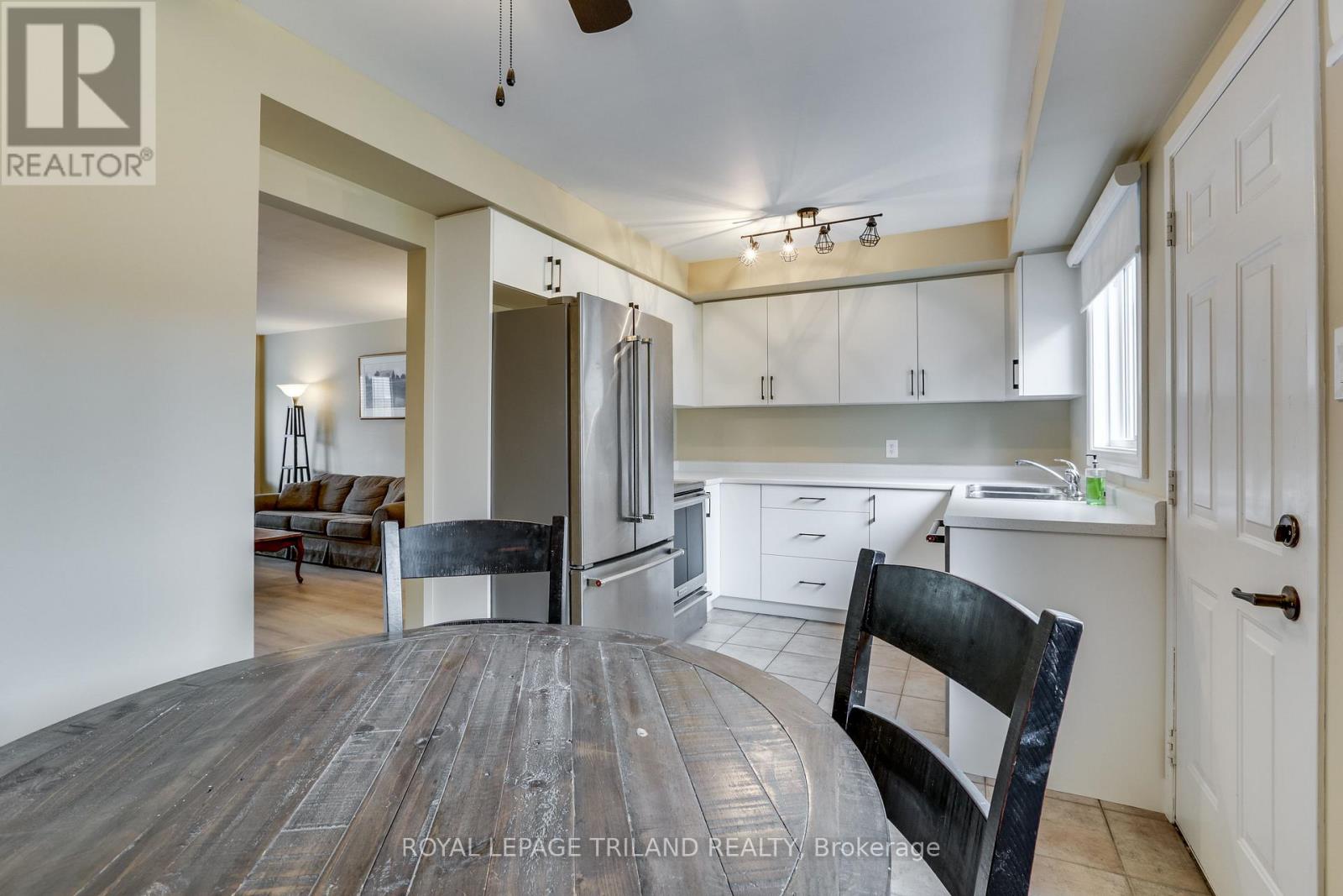 57 - 320 Westminster Avenue, London South, Ontario  N6C 5H5 - Photo 11 - X12823312