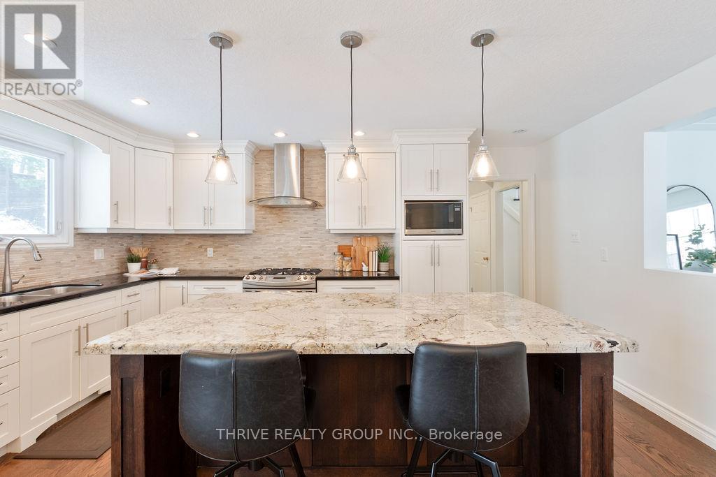 47 Compton Crescent, London South, Ontario  N6C 4E9 - Photo 15 - X12823330