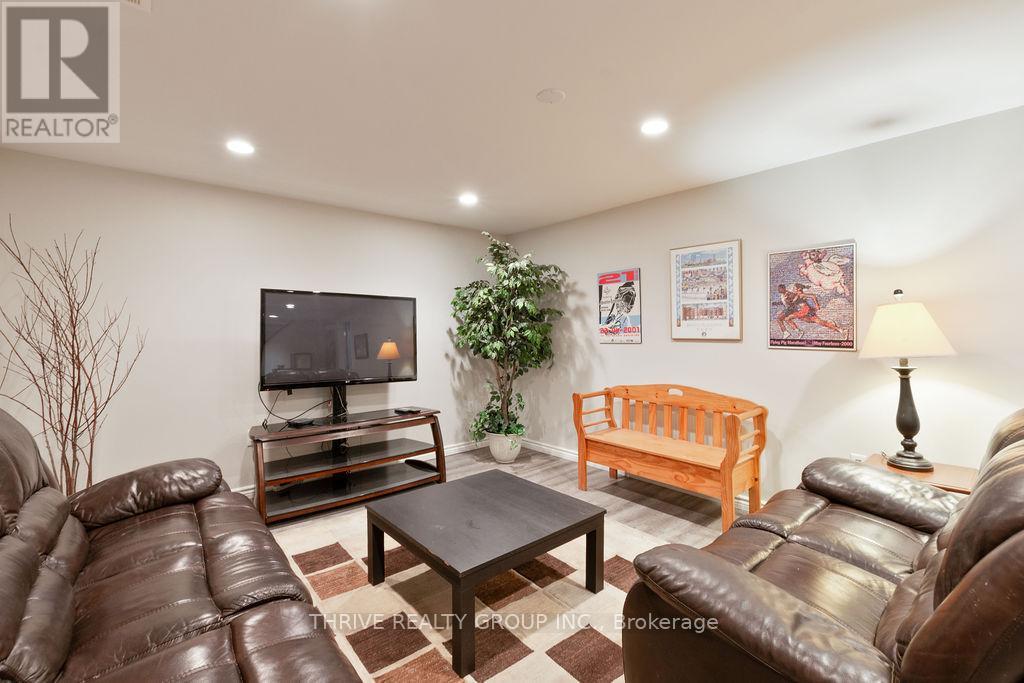 47 Compton Crescent, London South, Ontario  N6C 4E9 - Photo 35 - X12823330