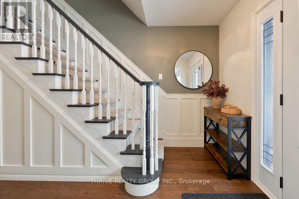 47 Compton Crescent, London South, Ontario  N6C 4E9 - Photo 4 - X12823330