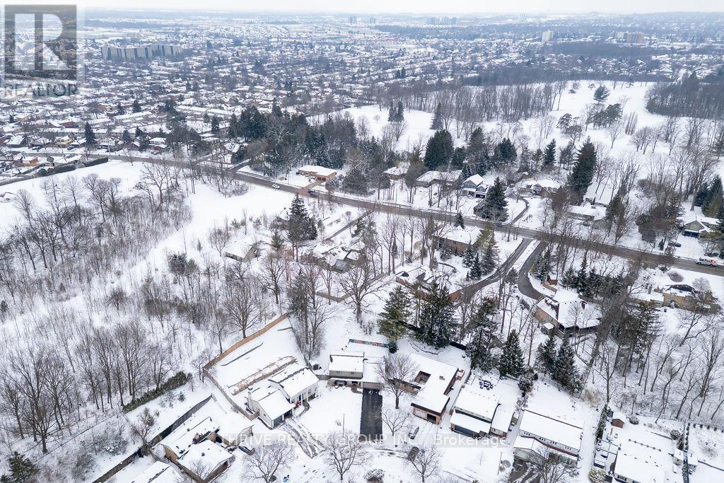 47 Compton Crescent, London South, Ontario  N6C 4E9 - Photo 46 - X12823330