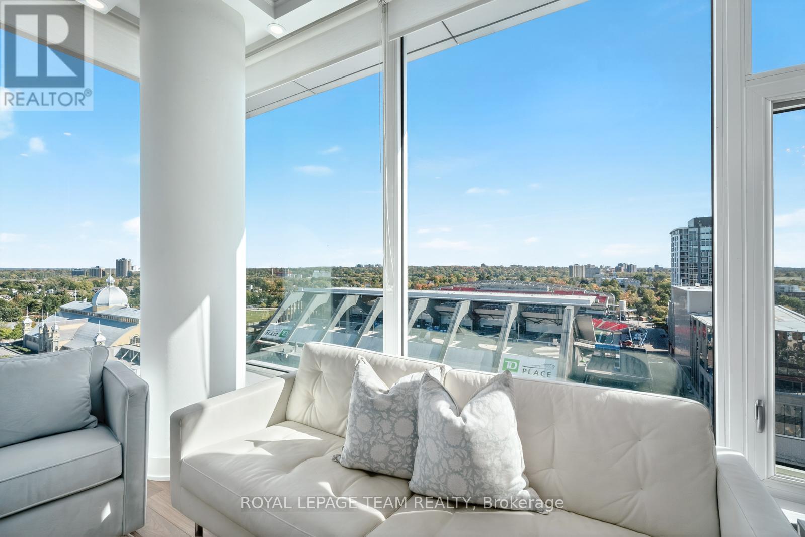 Ph3 - 118 Holmwood Avenue, Ottawa, Ontario  K1S 2P4 - Photo 13 - X12823366