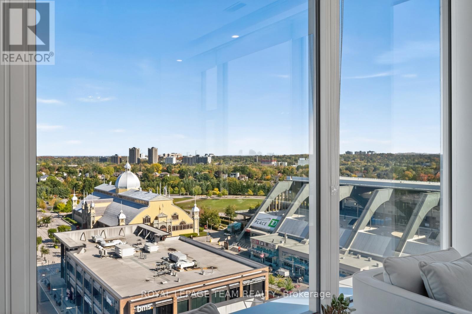 Ph3 - 118 Holmwood Avenue, Ottawa, Ontario  K1S 2P4 - Photo 39 - X12823366