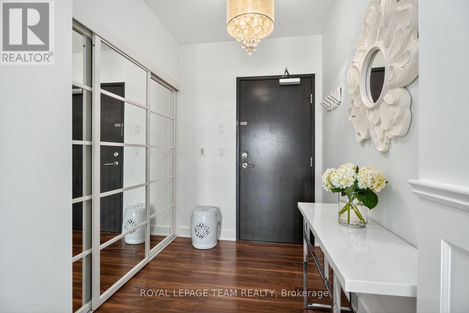 Ph3 - 118 Holmwood Avenue, Ottawa, Ontario  K1S 2P4 - Photo 5 - X12823366