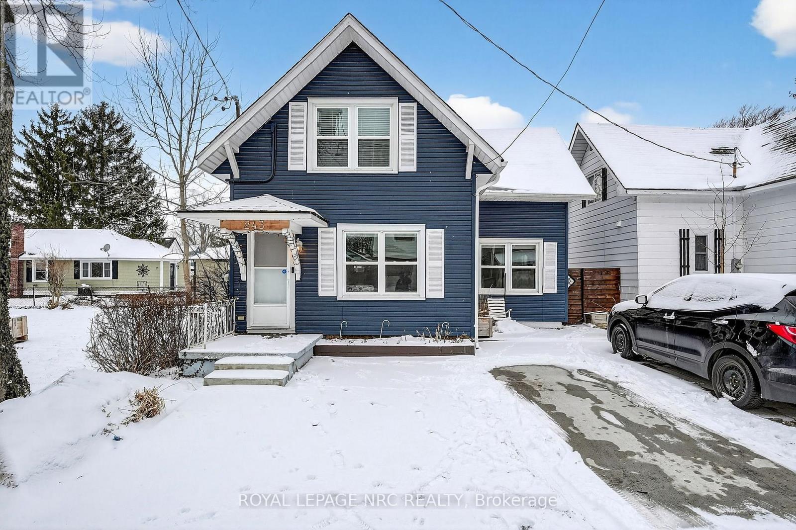 243 Derby Road, Fort Erie, Ontario  L0S 1B0 - Photo 1 - X12823326