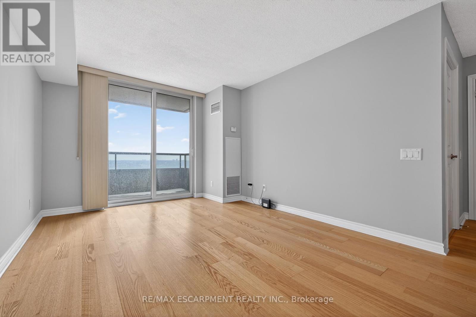 2301 - 61 Town Centre Court, Toronto, Ontario  M1P 5C5 - Photo 18 - E12795844