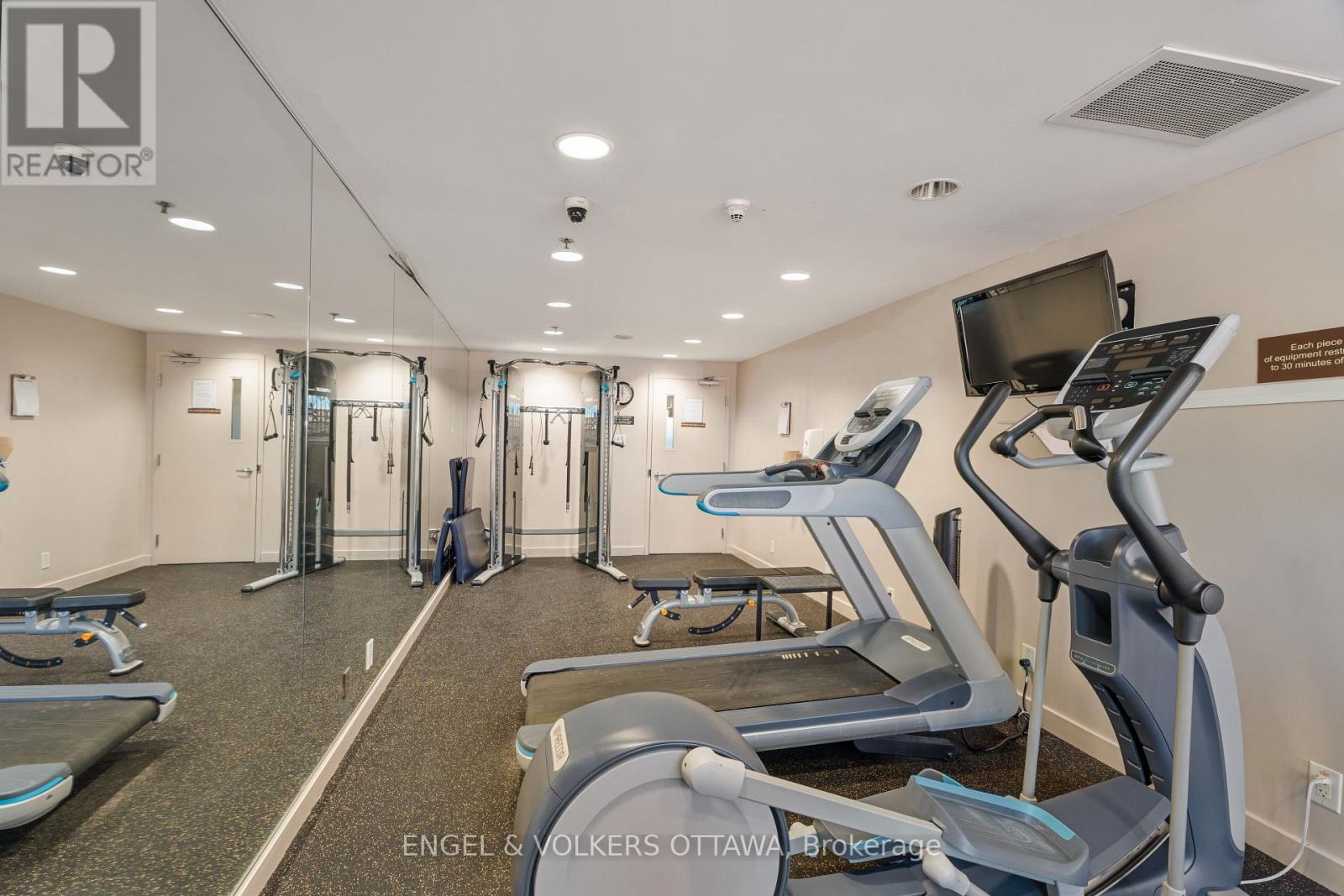 1610 - 324 Laurier Avenue W, Ottawa, Ontario  K1P 0A4 - Photo 39 - X12821984