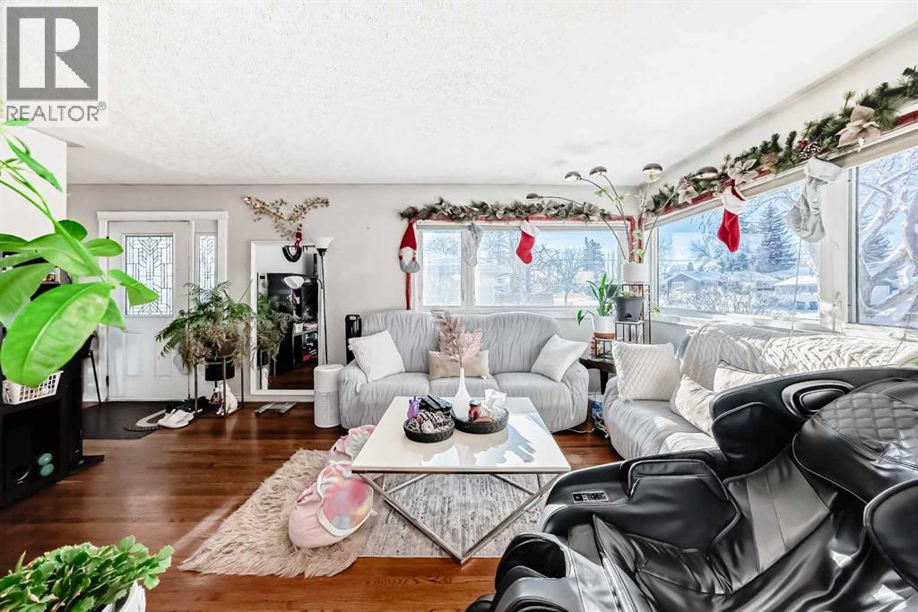 8222 Fairmount Drive Se, Calgary, Alberta  T2H 0Y3 - Photo 16 - A2281655