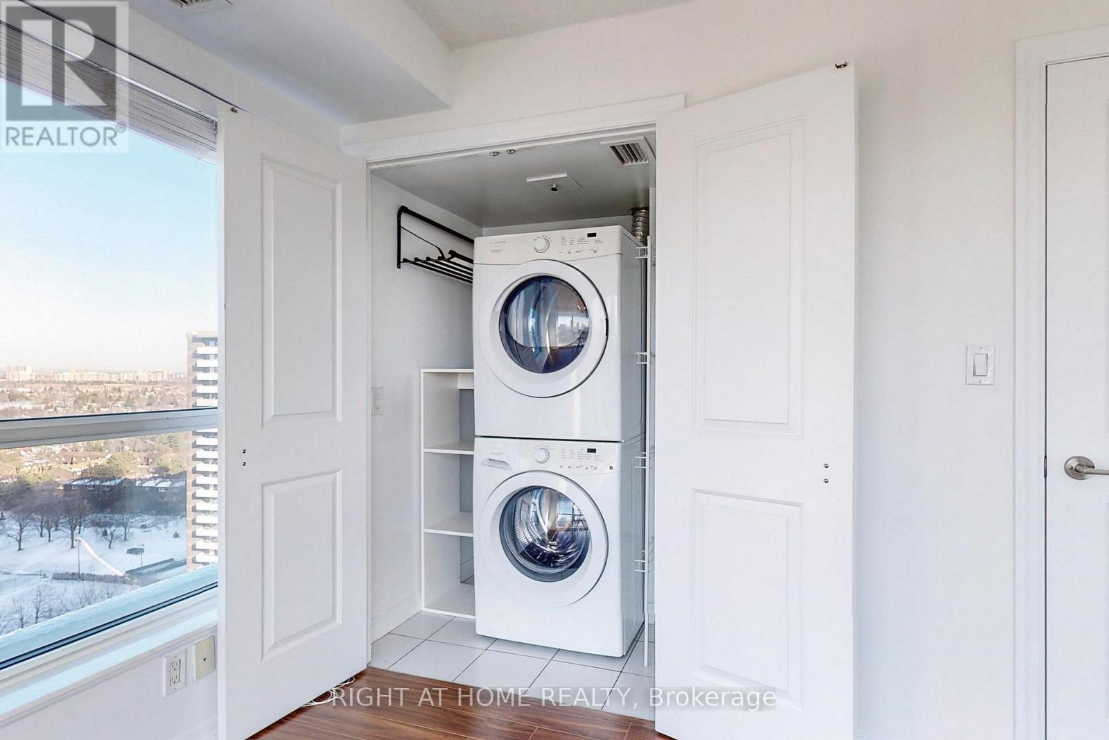 1805 - 2015 Sheppard Avenue E, Toronto, Ontario  M2J 1W6 - Photo 23 - C12823266