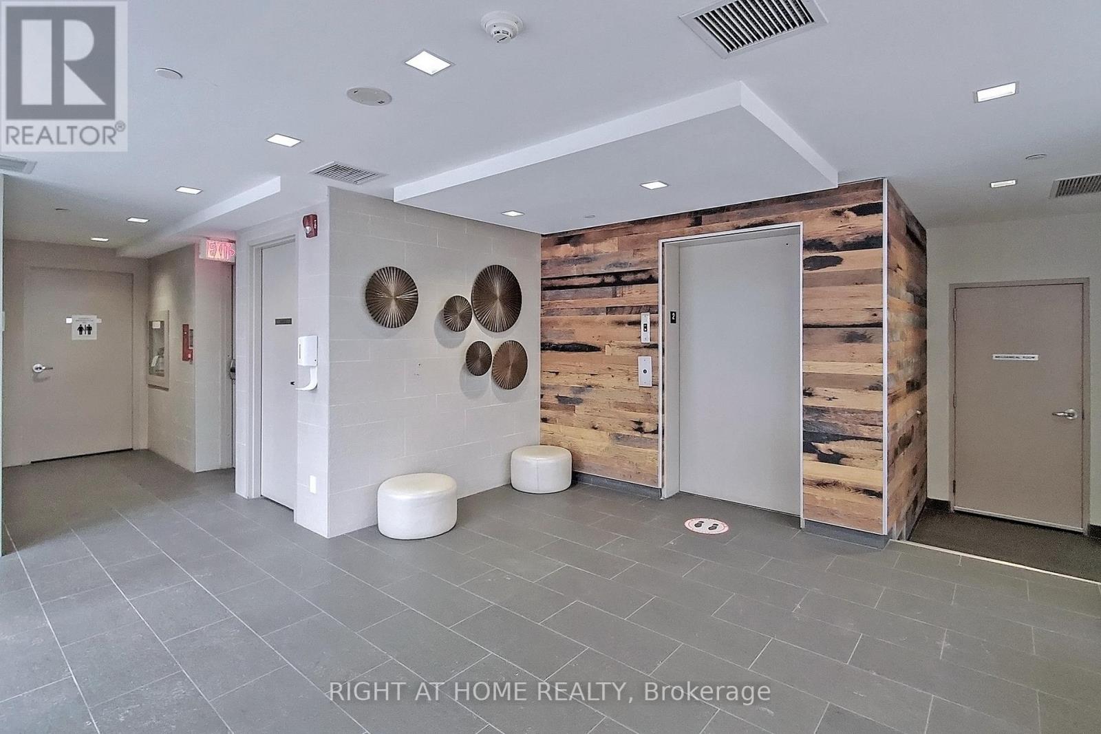 1805 - 2015 Sheppard Avenue E, Toronto, Ontario  M2J 1W6 - Photo 40 - C12823266