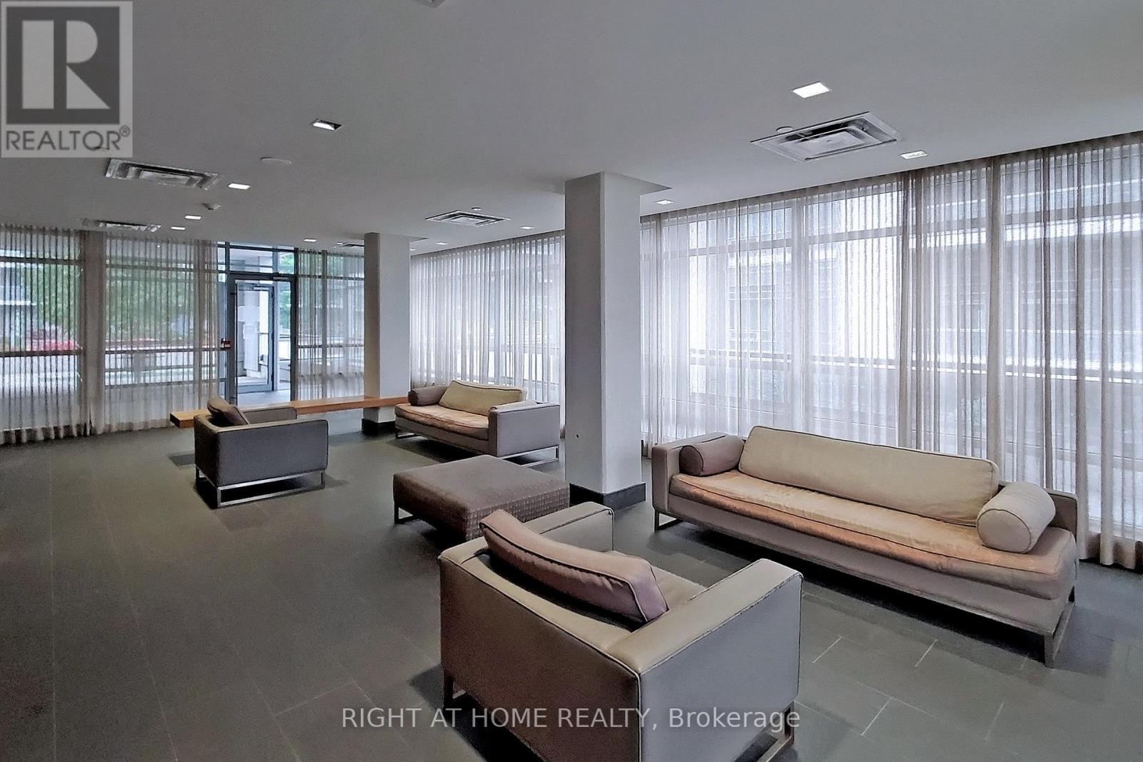 1805 - 2015 Sheppard Avenue E, Toronto, Ontario  M2J 1W6 - Photo 42 - C12823266