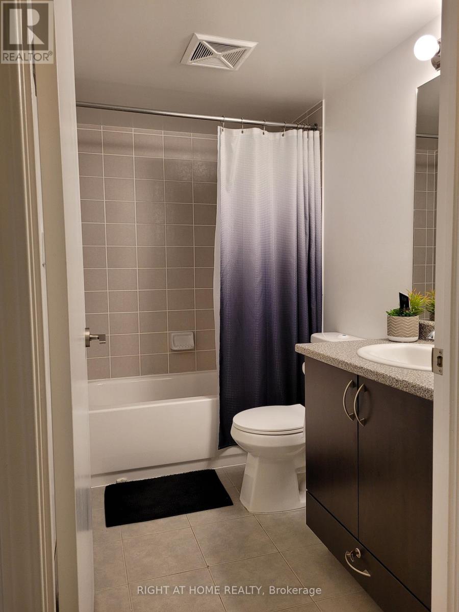 820 - 35 Saranac Boulevard, Toronto, Ontario  M6A 2G5 - Photo 8 - C12823340