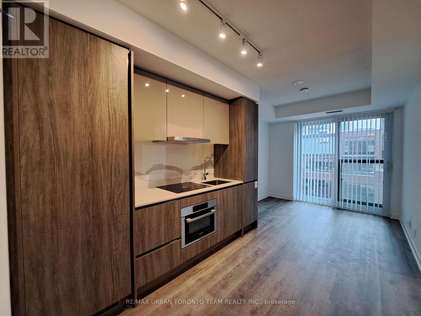 805 - 180 Front Street E, Toronto, Ontario  M5A 0K9 - Photo 2 - C12823374