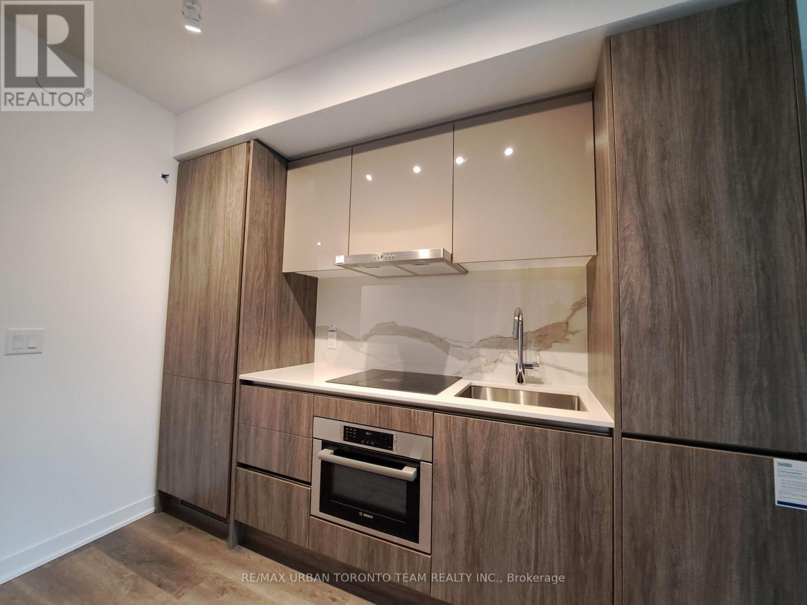 805 - 180 Front Street E, Toronto, Ontario  M5A 0K9 - Photo 4 - C12823374