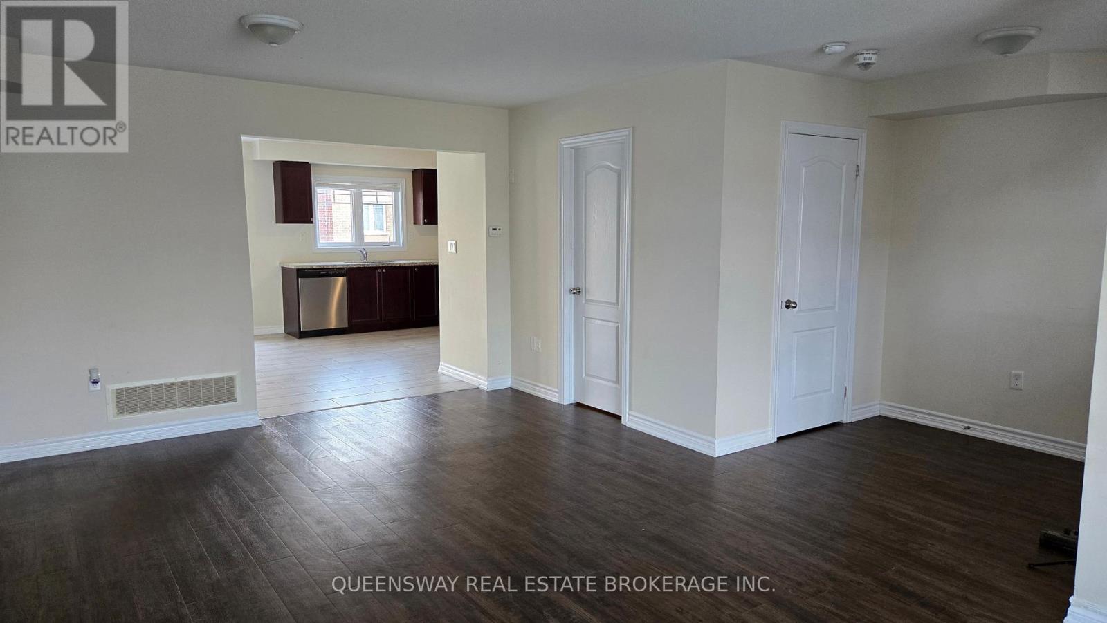 70 Streathern Way, Clarington, Ontario  L1C 0S4 - Photo 13 - E12823308