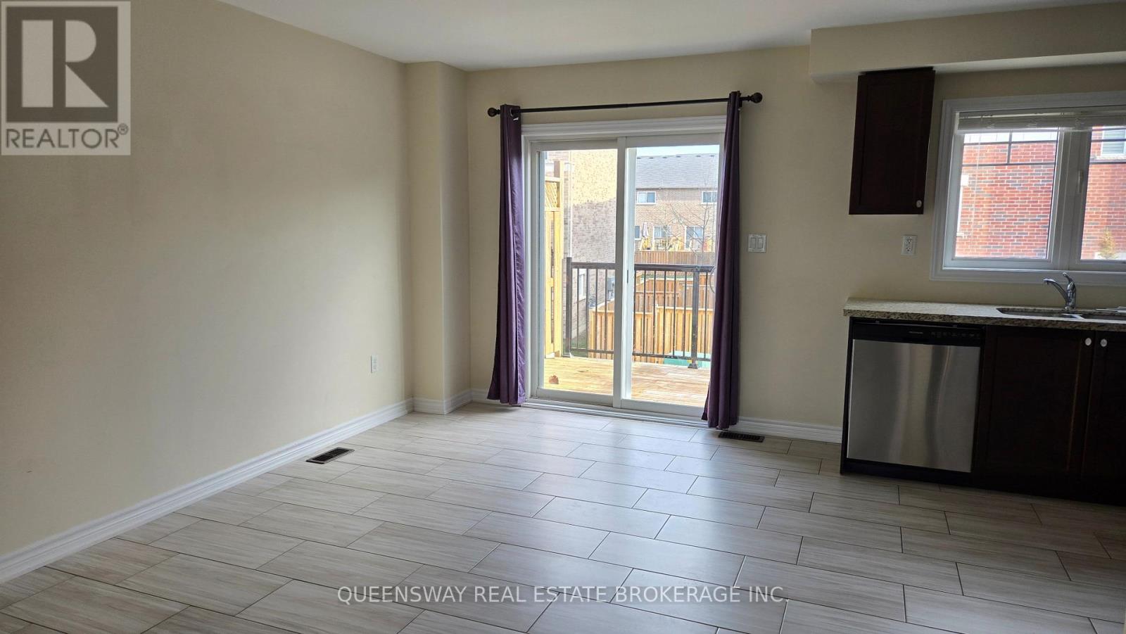 70 Streathern Way, Clarington, Ontario  L1C 0S4 - Photo 8 - E12823308