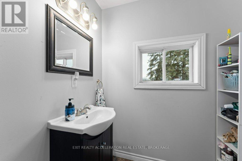 1069 County Rd 9, Greater Napanee, Ontario  K7R 3K8 - Photo 20 - X12603656