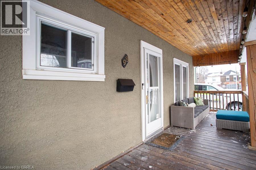 98 Cayuga Street, Brantford, Ontario  N3S 1X2 - Photo 3 - 40804083