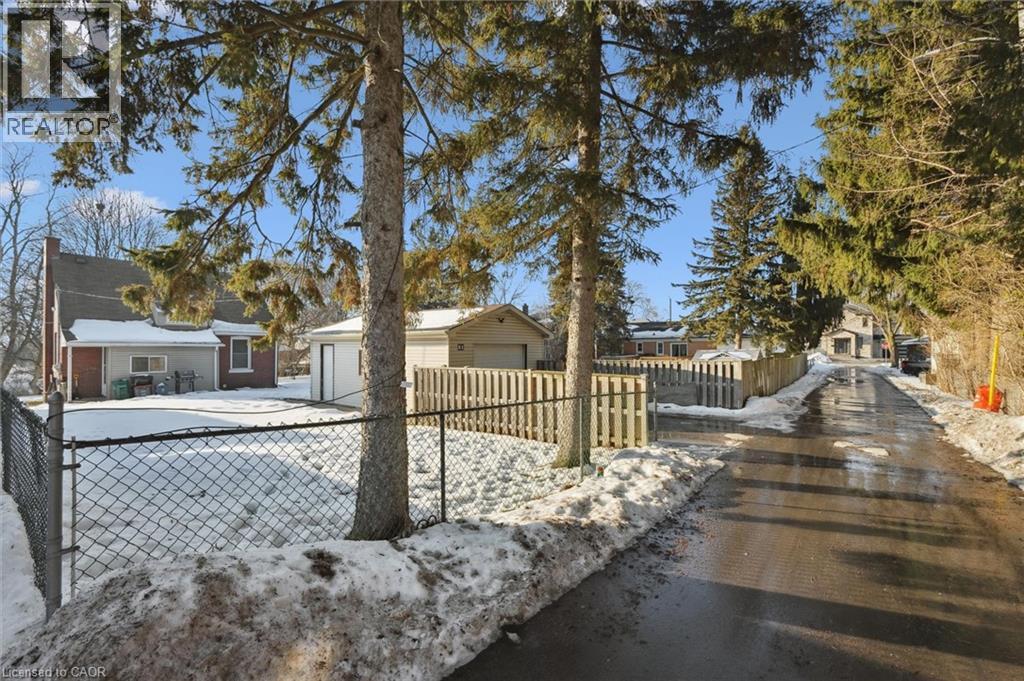 81 Harvey Lane, Cambridge, Ontario  N3C 1N2 - Photo 4 - 40805817