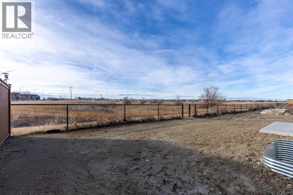 322 Canyon Meadows Road W, Lethbridge, Alberta  T1K 8E7 - Photo 37 - A2277428