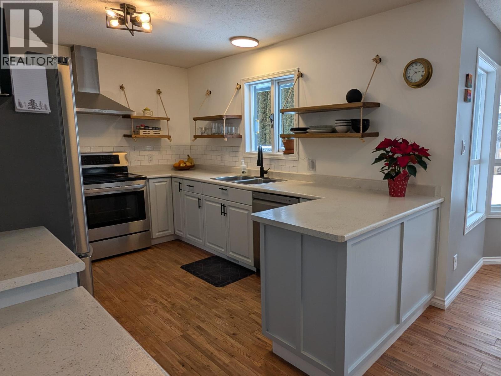 1373 Cronin Place, Smithers, British Columbia  V0J 2N0 - Photo 15 - R3093245