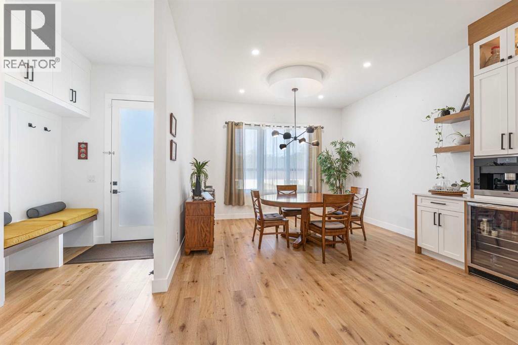 1932 27 Street Sw, Calgary, Alberta  T3E 2E5 - Photo 11 - A2286262