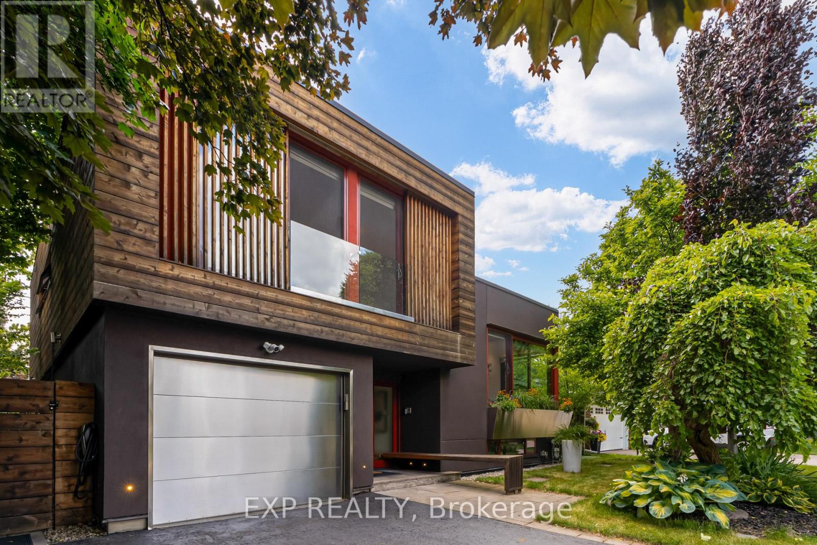 26 Richmond Drive, Brampton, Ontario  L6W 2E9 - Photo 6 - W12823286