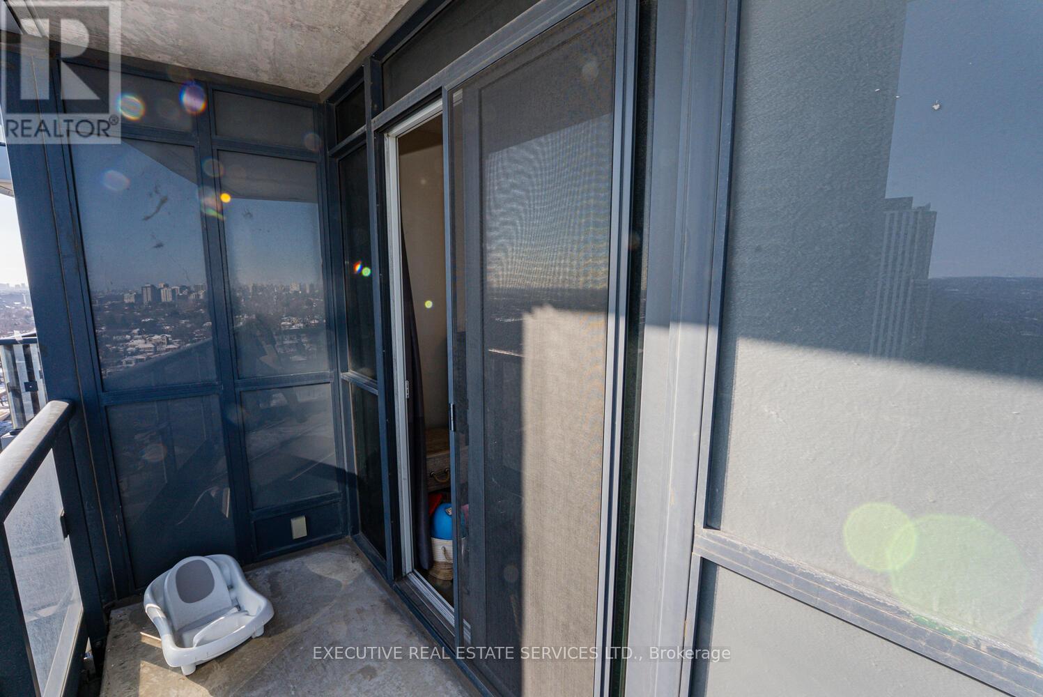 1804 - 5 Valhalla Inn Road, Toronto, Ontario  M9B 1S9 - Photo 33 - W12823294