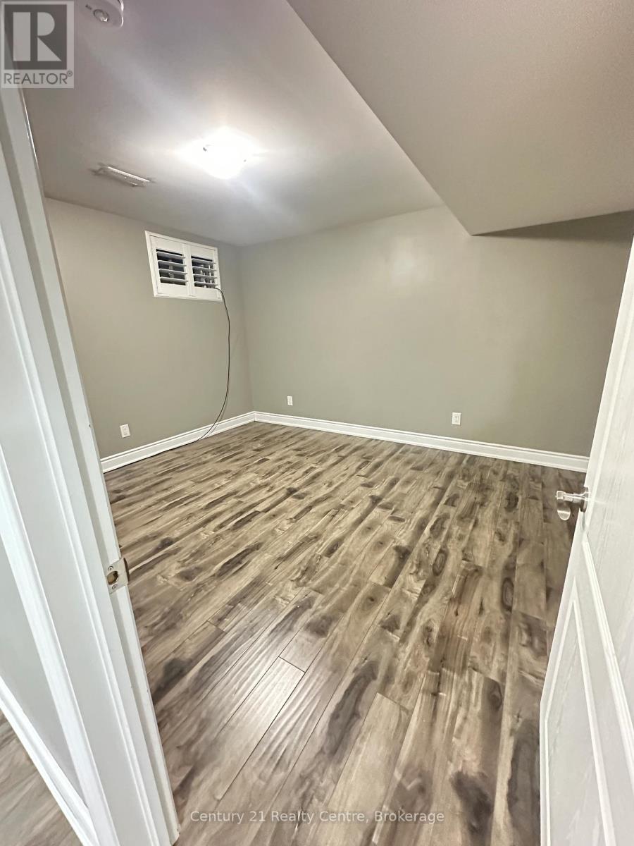 4 Cultivar Road, Brampton, Ontario  L6P 3M4 - Photo 6 - W12823304