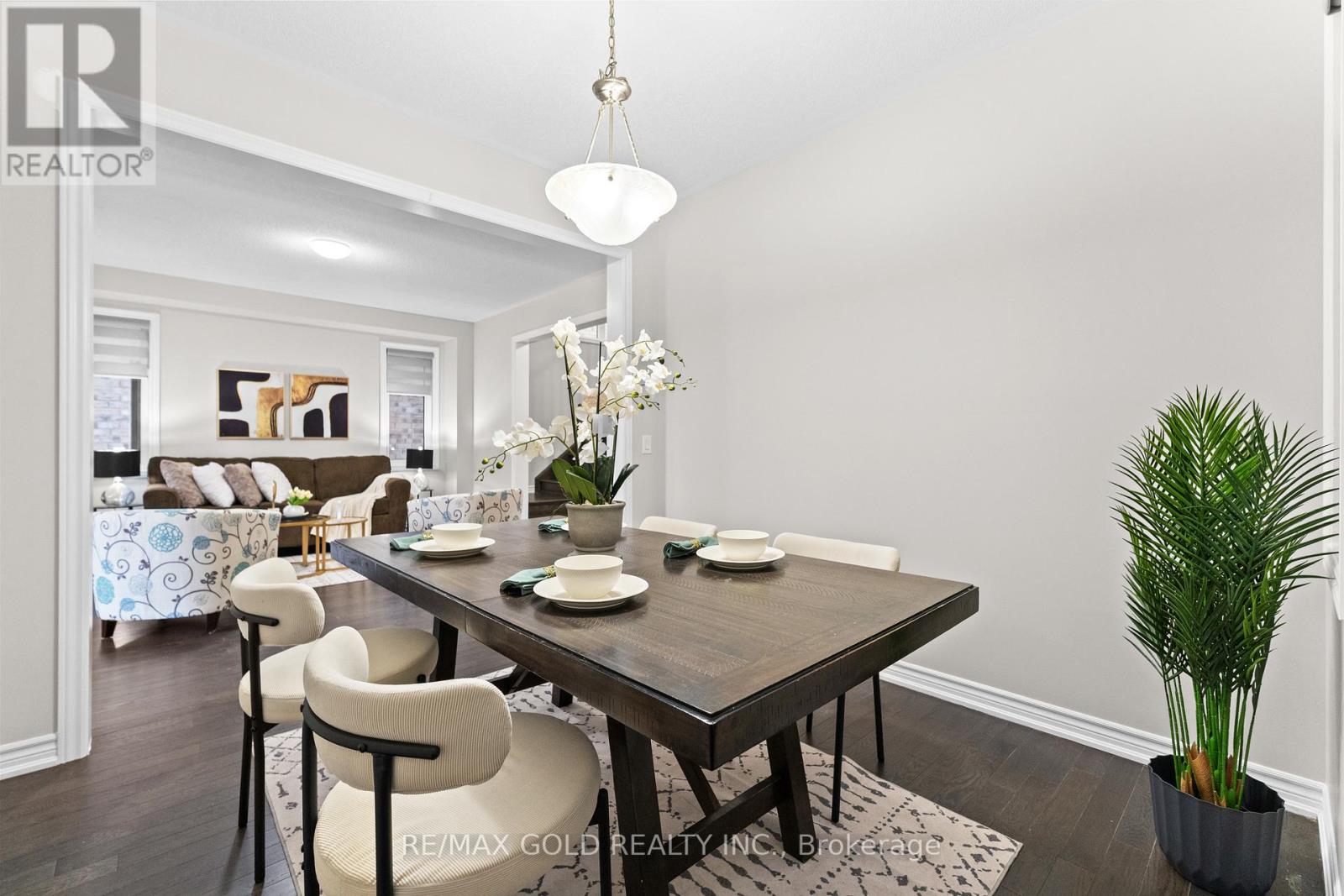 41 Rainbrook Close, Brampton, Ontario  L6R 0Y9 - Photo 13 - W12823310