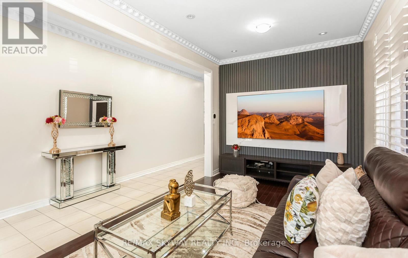 87 Villadowns Trail, Brampton, Ontario  L6R 3Y8 - Photo 12 - W12823324