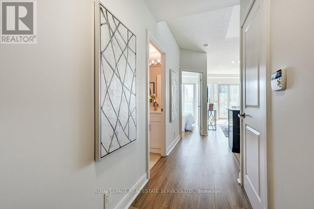 1802 - 60 Absolute Avenue, Mississauga, Ontario  L4Z 0A9 - Photo 10 - W12823352