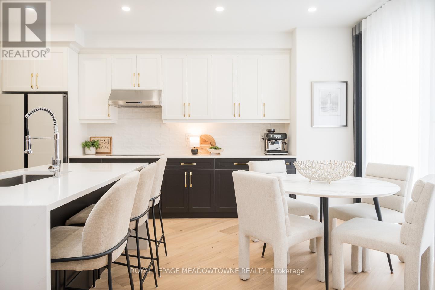 1281 Muskoka Heights, Milton, Ontario  L9E 1Z1 - Photo 2 - W12823358