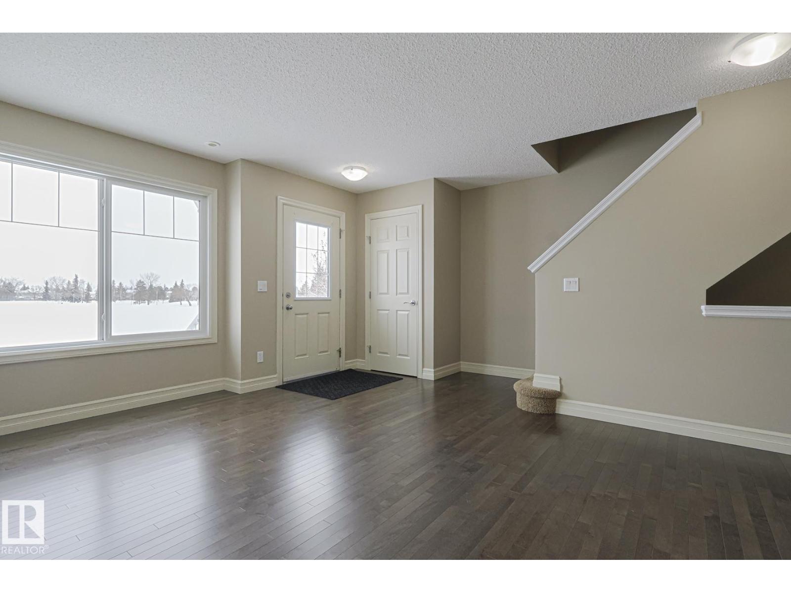 #33 14621 121 St Nw, Edmonton, Alberta  T5X 0H2 - Photo 3 - E4474948