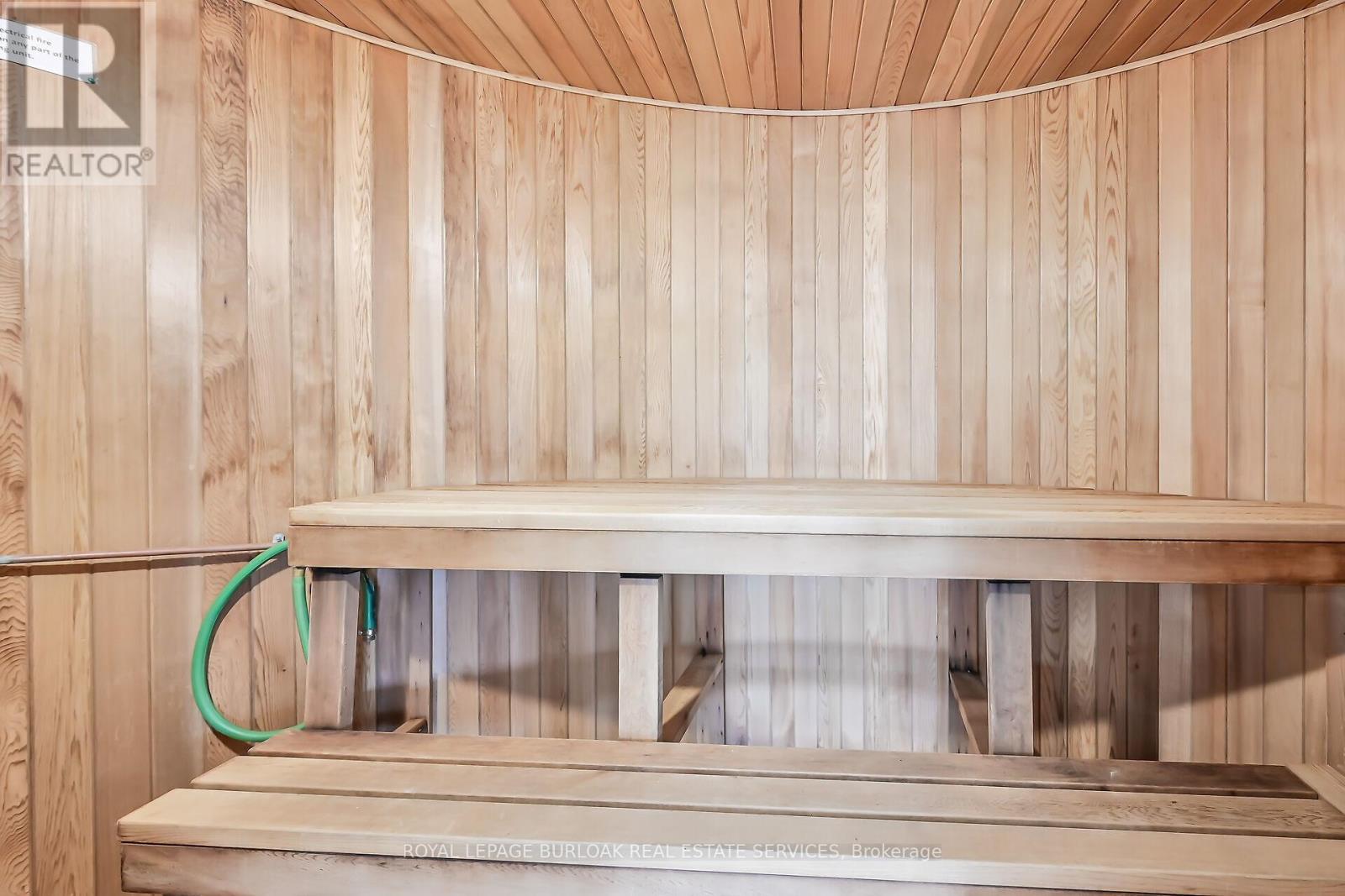 20 Twentyplace Boulevard, Hamilton, Ontario  L0R 1W0 - Photo 35 - X12823260