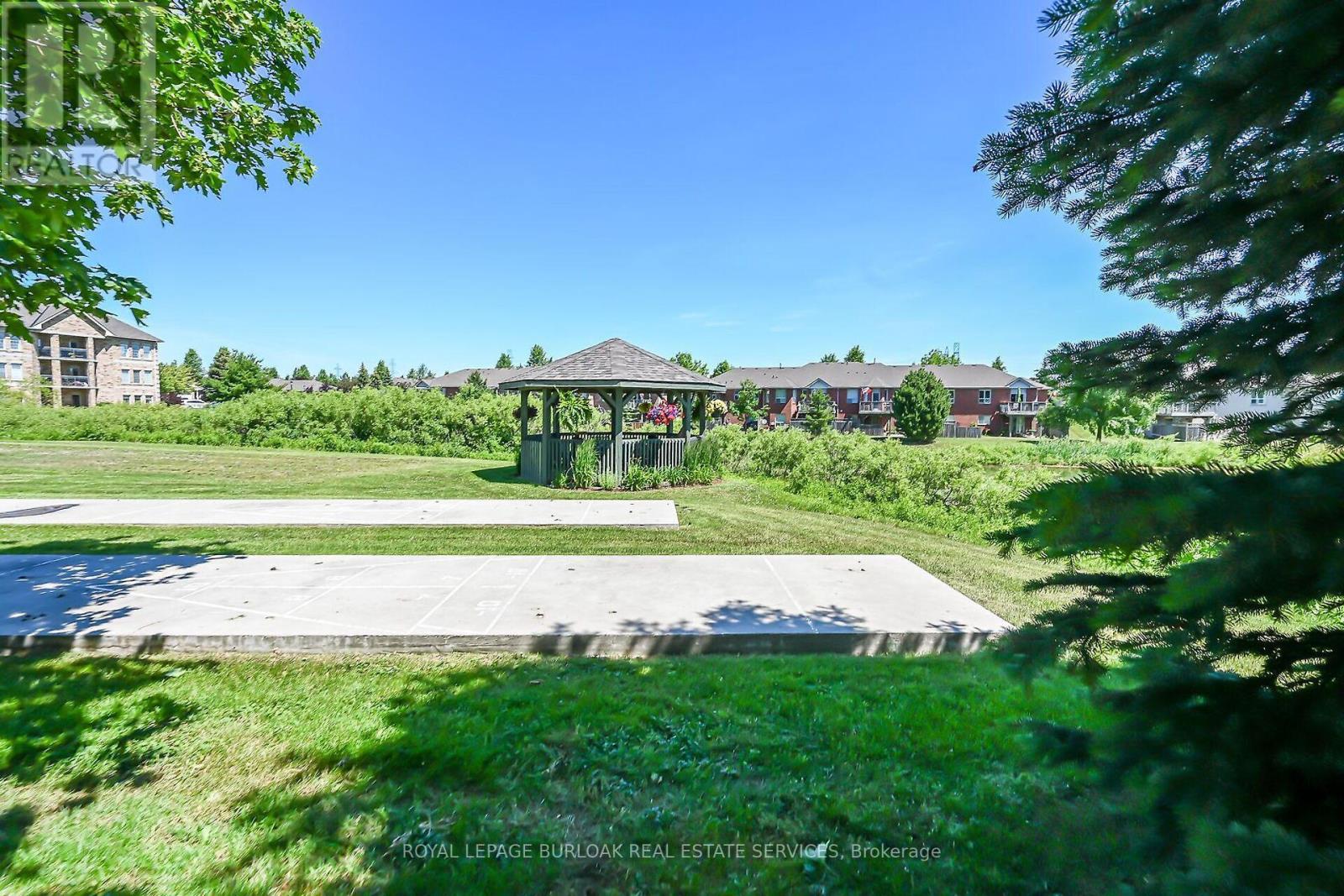 20 Twentyplace Boulevard, Hamilton, Ontario  L0R 1W0 - Photo 41 - X12823260