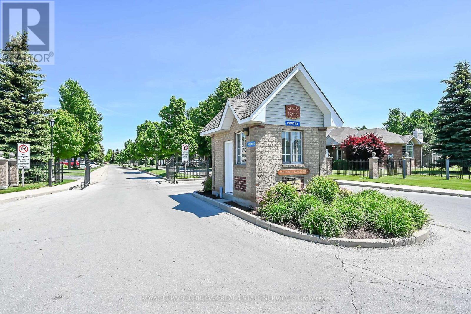 20 Twentyplace Boulevard, Hamilton, Ontario  L0R 1W0 - Photo 50 - X12823260