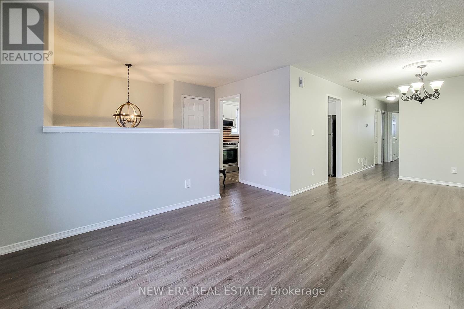 103 Vine Street, St. Catharines, Ontario  L2R 3Y3 - Photo 13 - X12823262