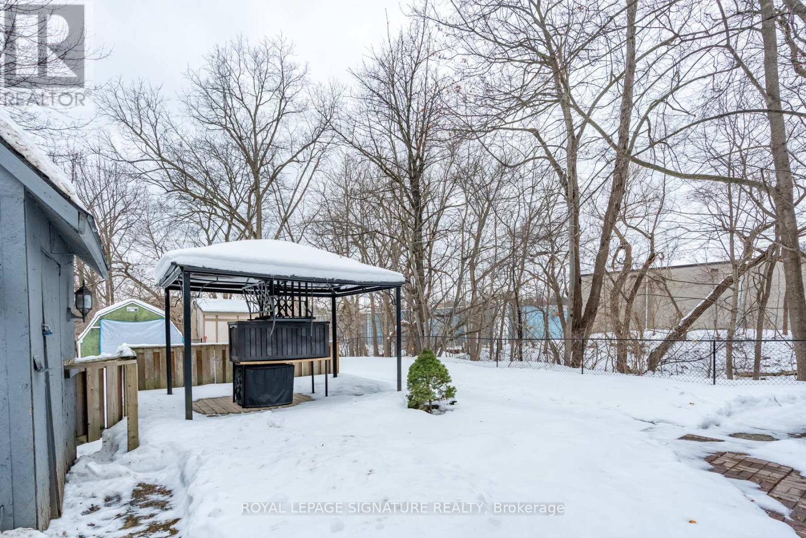 34 Bond Street S, Hamilton, Ontario  L9H 3H1 - Photo 22 - X12823270