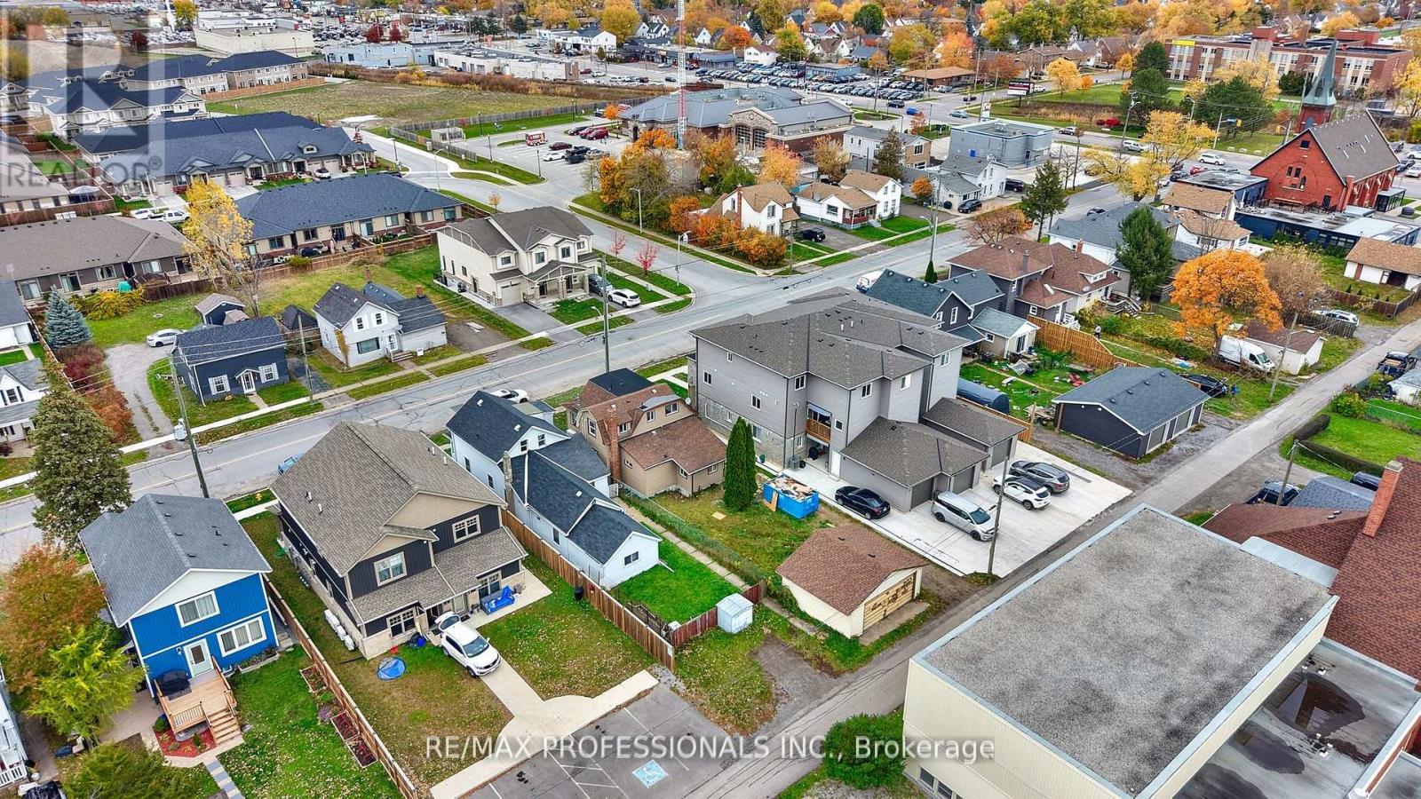 27 Oakdale Avenue, St. Catharines, Ontario  L2P 2B8 - Photo 32 - X12823282