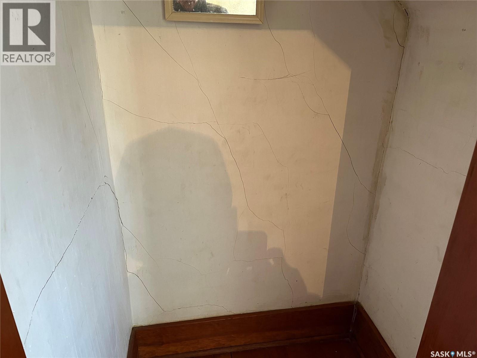 133 2nd Street E, Lafleche, Saskatchewan  S0H 2K0 - Photo 20 - SK029246