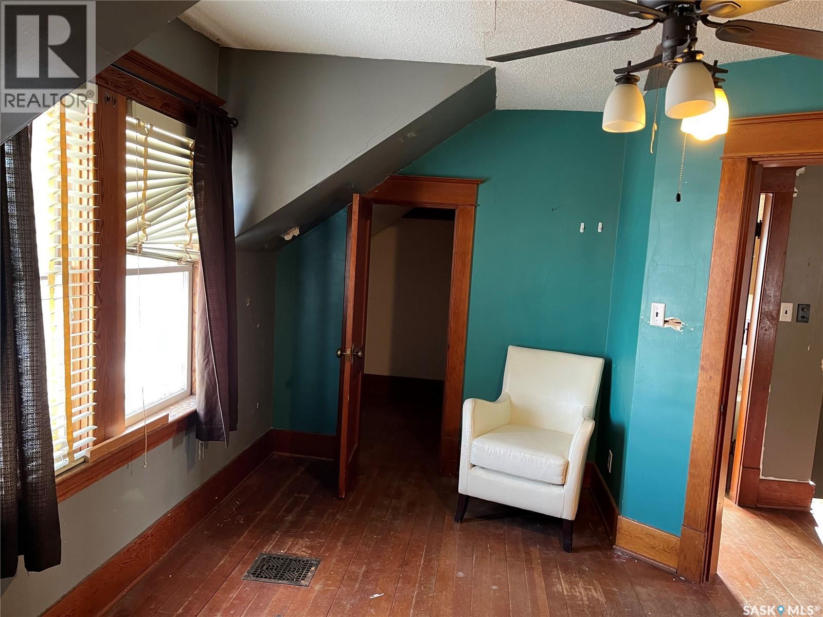 133 2nd Street E, Lafleche, Saskatchewan  S0H 2K0 - Photo 24 - SK029246