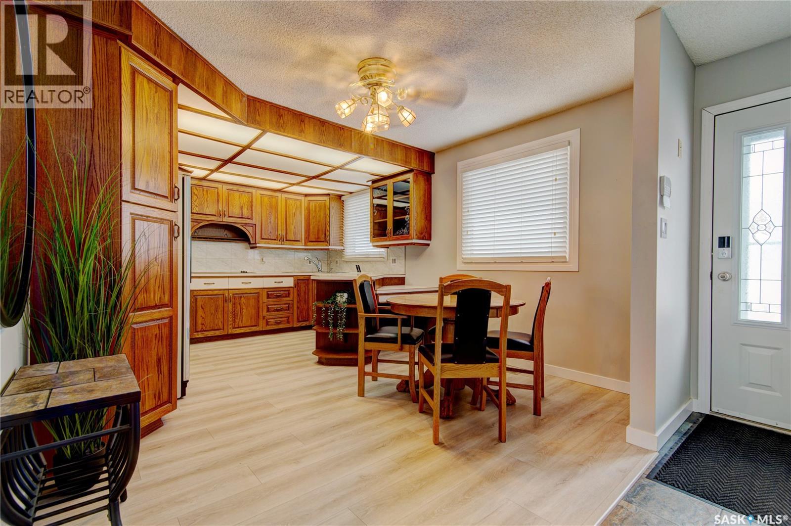 16 Bannister Avenue, Regina, Saskatchewan  S4R 5K9 - Photo 9 - SK029151